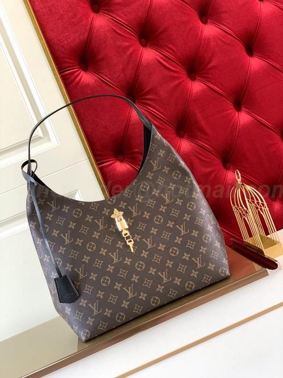 Louis Vuitton Handbags 105